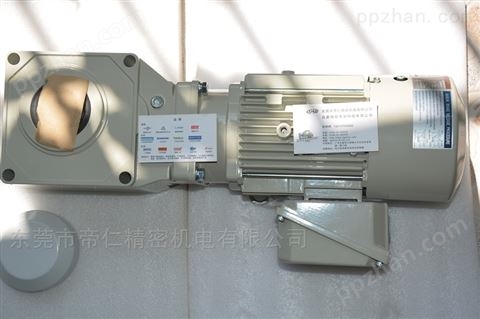 中国台湾台邦CH28-750-5S卧式三相减速电机